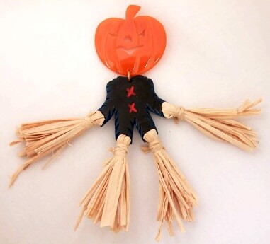 Foltz 3 pumpkin scarecrow pin