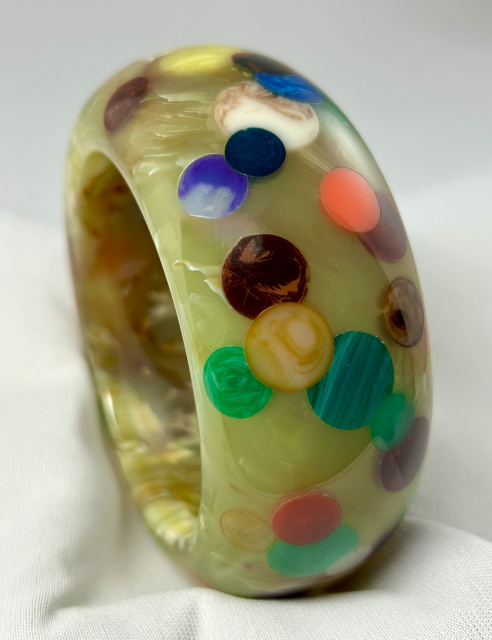 AP19 hi dome swamp green bakelite bangle with multicolor confetti dots