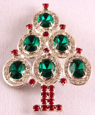 CHR20 Hobe green oval rhinestone xmas tree pin