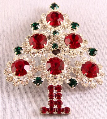 CHR15 Hobe sm round ruby rhinestone xmas tree pin