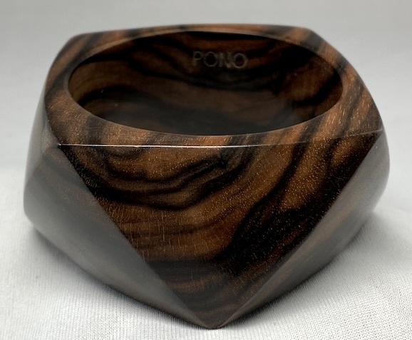 PO2 PONO wide striated asymmetrical wood bangle