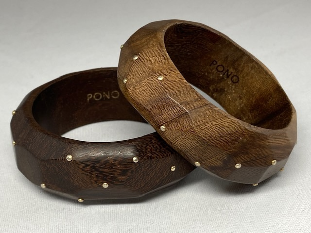 PO24 PONO facet carved wood bangles/brass studs