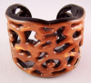 PO26 PONO luminous gold/black cut out resin bracelet